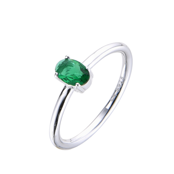 Anillo Punto de Luz Ovalado