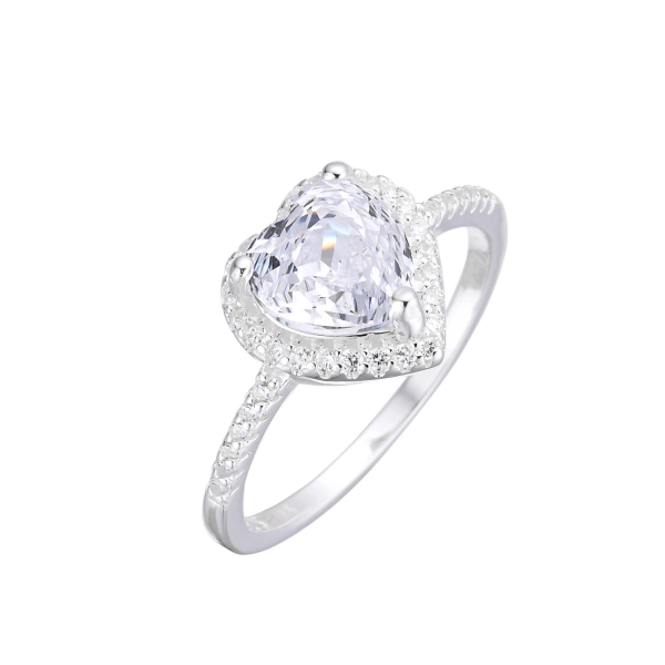 Anillo de Corazón